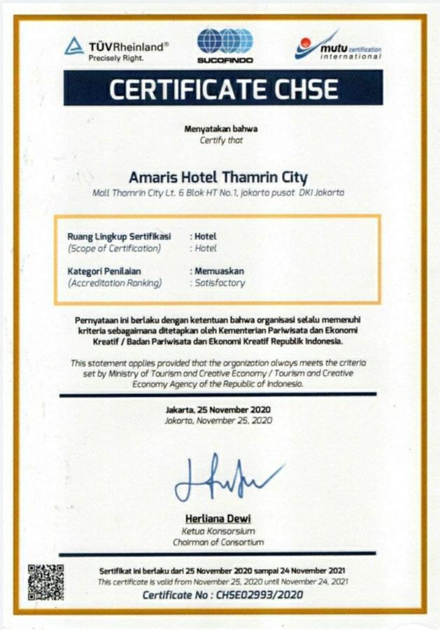 Amaris Hotel Thamrin City Jakarta Exterior photo