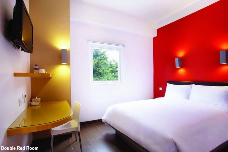 Amaris Hotel Thamrin City Jakarta Exterior photo